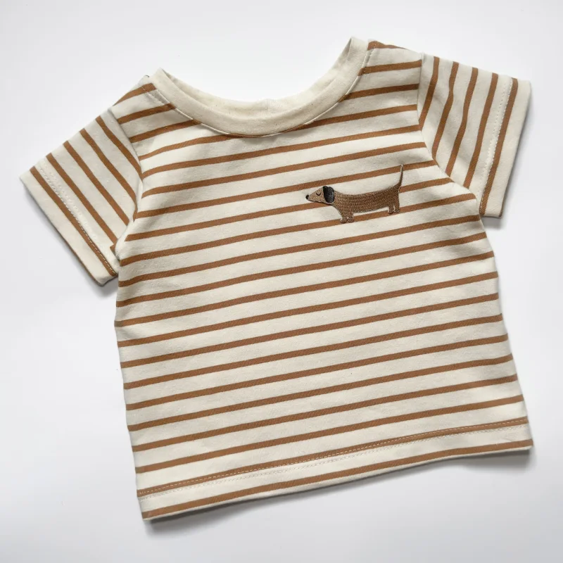 Baby & Kinder Oversize T-Shirt Dackel | Streifenshirt Caramel | Handmade Jersey Shirt Größe 62–116