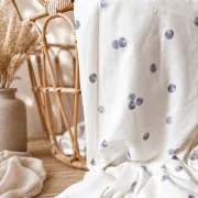 Blaubeeren – Jersey, French Terry, Musselin & weitere Stoffarten | Vorbestellung