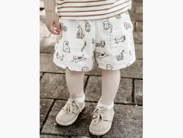 Kinder Shorts aus Bio Baumwolle – Hunde Print | Handgemachte Sommer Shorts für Babys & Kinder