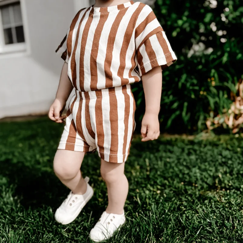 Kinder Shorts aus Bio Rib Jersey – Streifen Natural | Bequeme handgemachte Sommer Shorts für Babys & Kinder