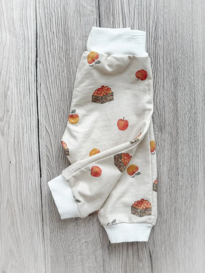 Handmade Baby Sweathose | Sweatpants | Äpfel | Größe 62/68